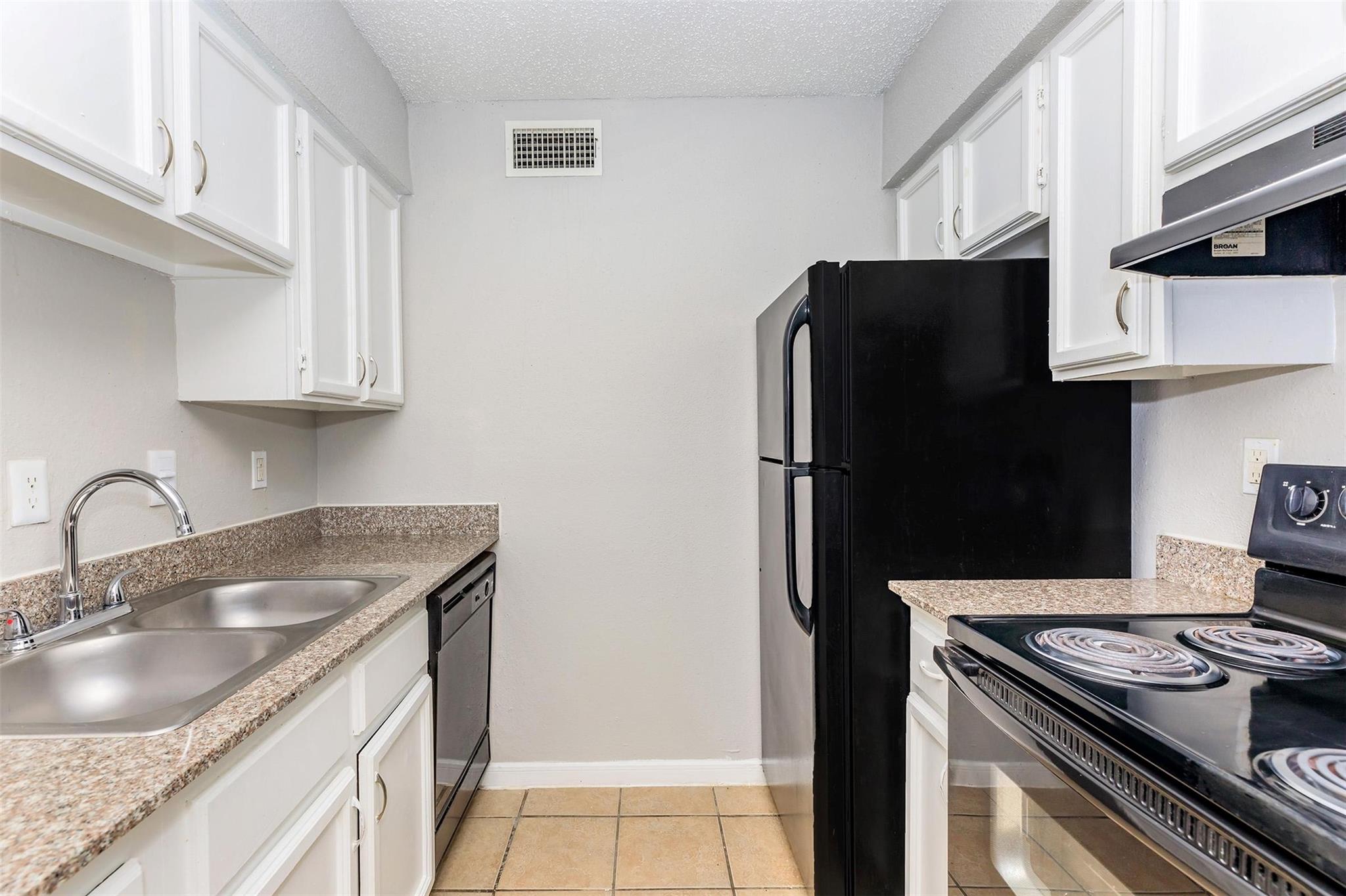 10301 Sandpiper Drive 18-212