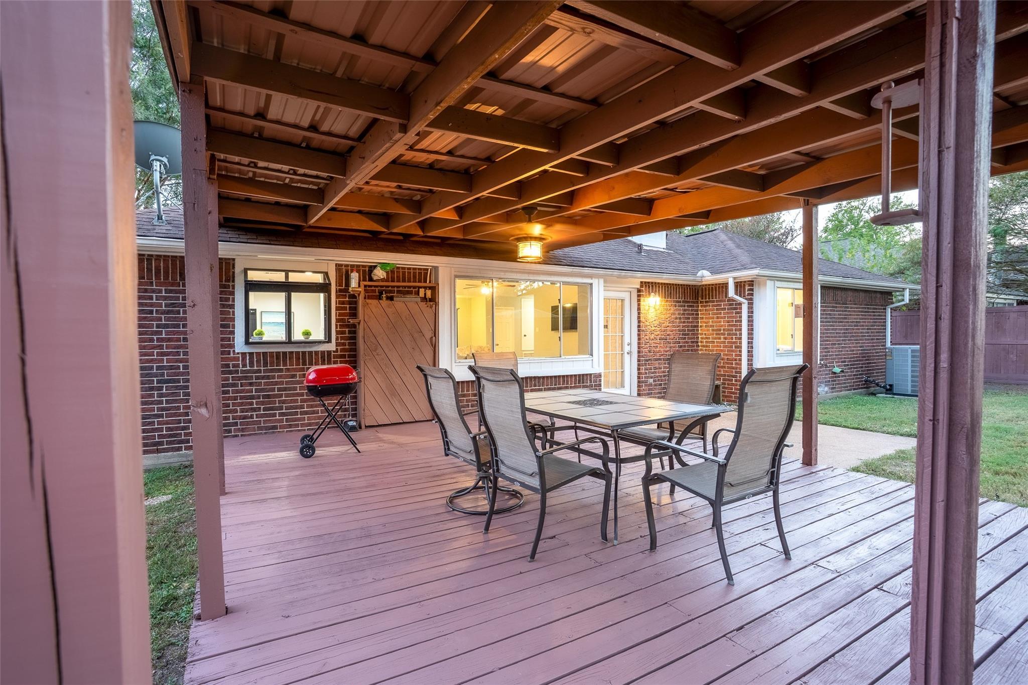 13414 Blackbird Drive