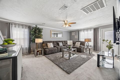 Tiny photo for 9611 Berridge House Court, Houston, TX 77086 (MLS # 85994987)