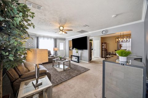 Tiny photo for 9611 Berridge House Court, Houston, TX 77086 (MLS # 85994987)