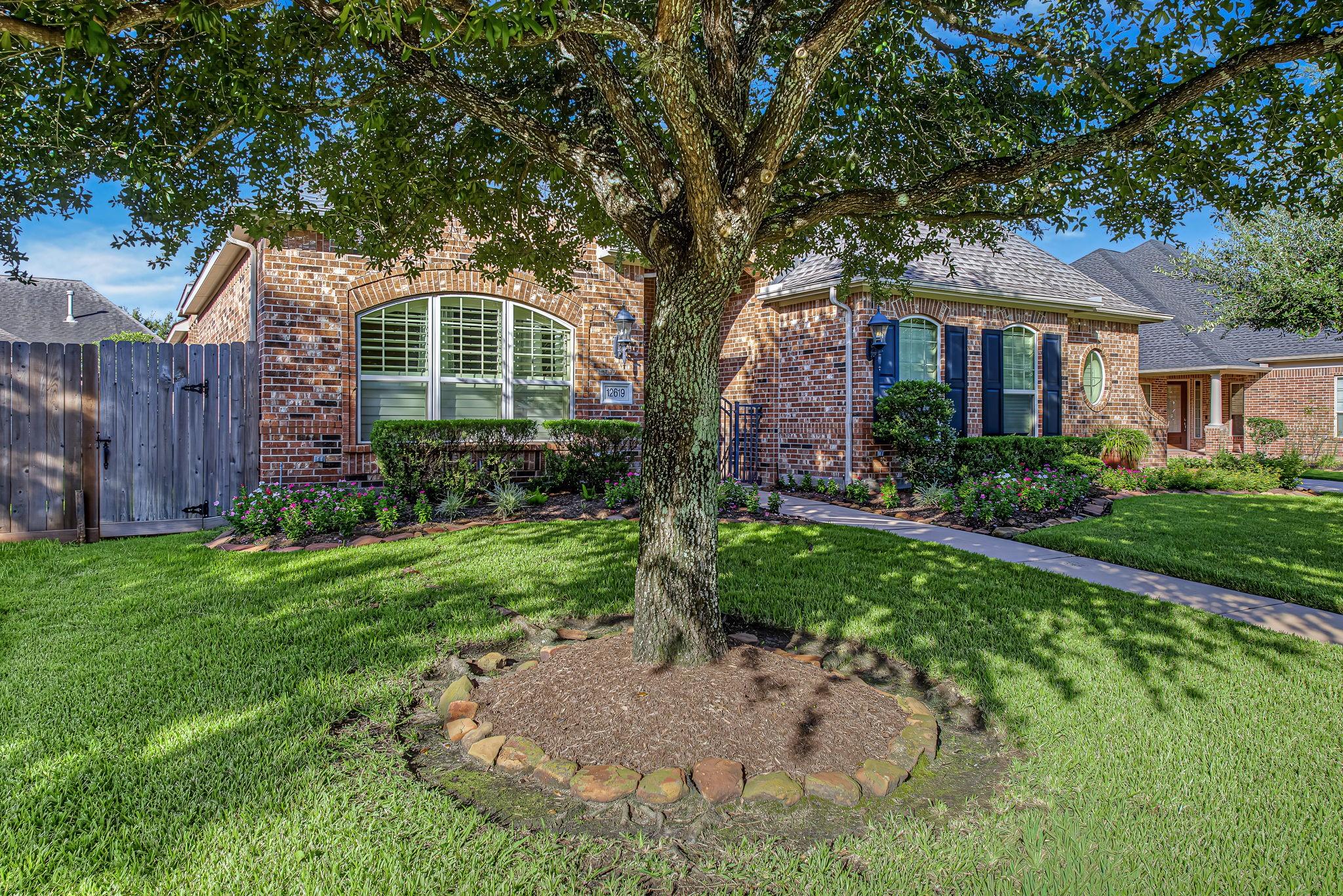 12619 Mossy Ledge Drive