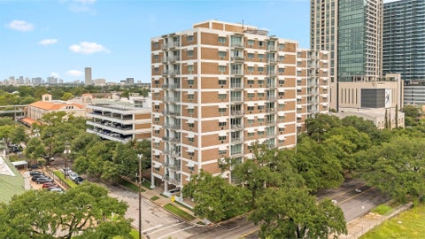 Photo of 3614 Montrose Boulevard #306, Houston, TX 77006 (MLS # 47209634)