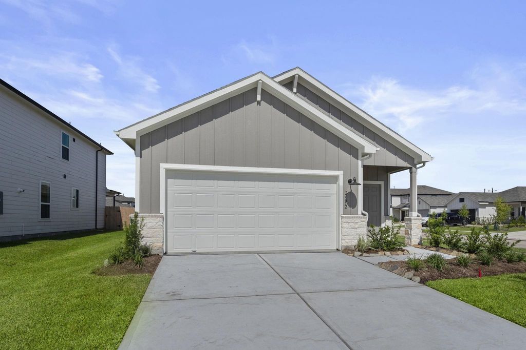 Photo of 24652 Monarch Forest Drive, Porter, TX 77365 (MLS # 64672083)