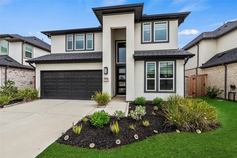 Photo of 21646 Laggan Cliff Lane, Cypress, TX 77433 (MLS # 4603219)