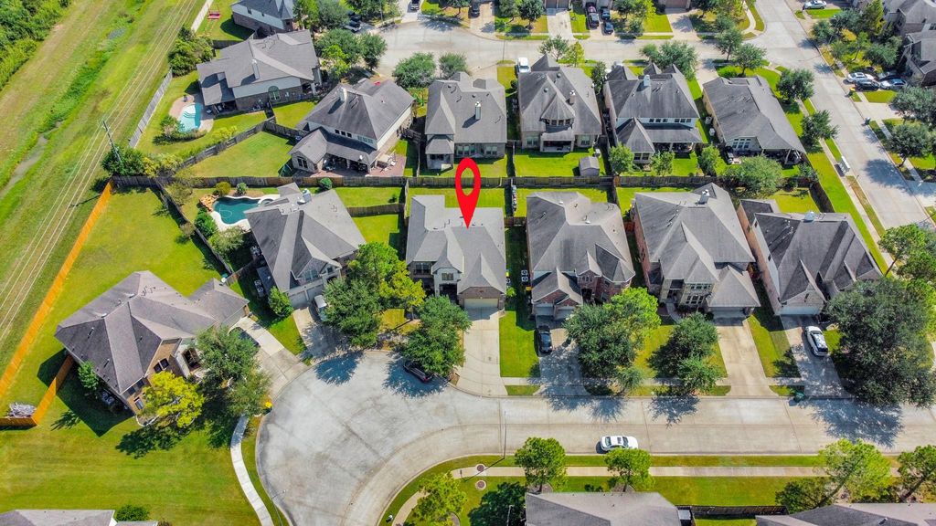 Photo of 9427 Sapphire Bay Lane, Rosharon, TX 77583 (MLS # 88407464)