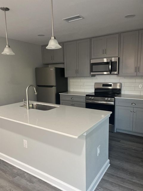 Condo For Rent - 1500 S Jupiter Road Rd #701<br/> Allen, TX 75002