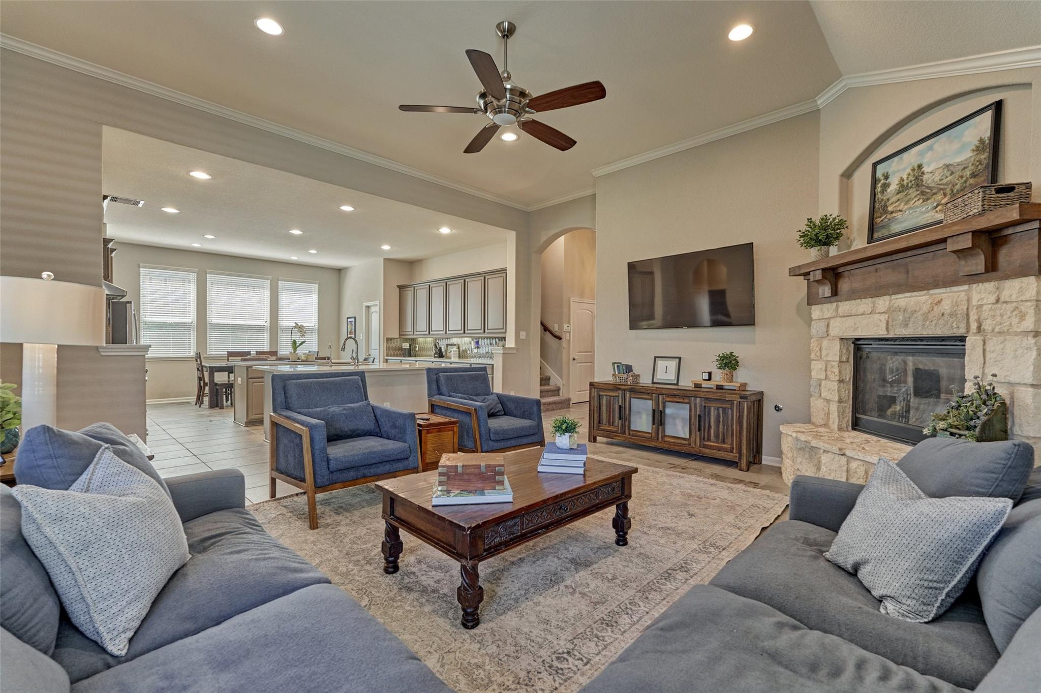 312 Capriccio Lane