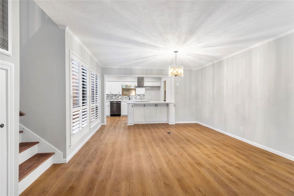 Photo of 168 Old Bridge Lake Street, Houston, TX 77069 (MLS # 47112758)