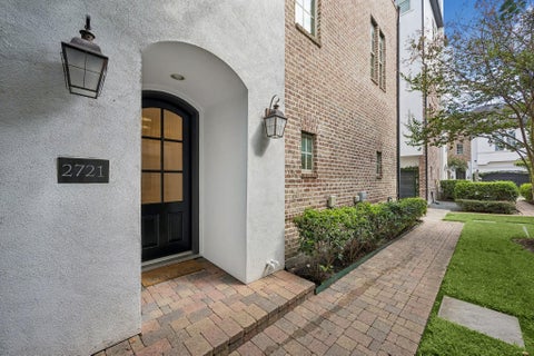 Photo of 2721 Cohn Street, Houston, TX 77007 (MLS # 89596960)