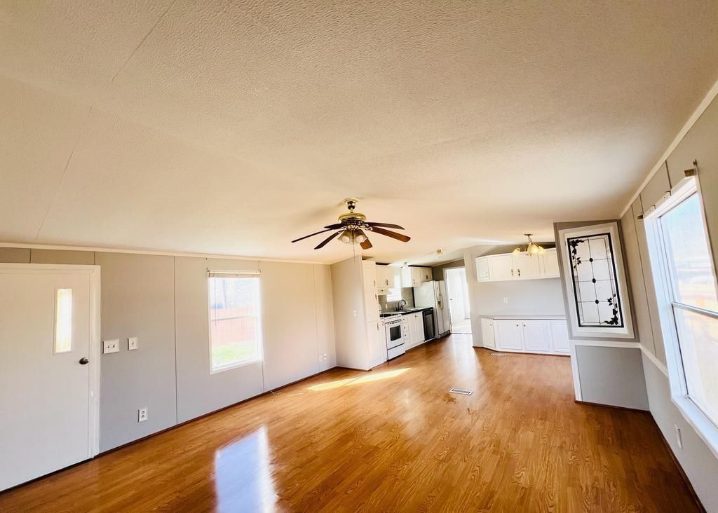 Photo of 35226 Free Lane Ln, Pinehurst, TX 77362 (MLS # 89119488)