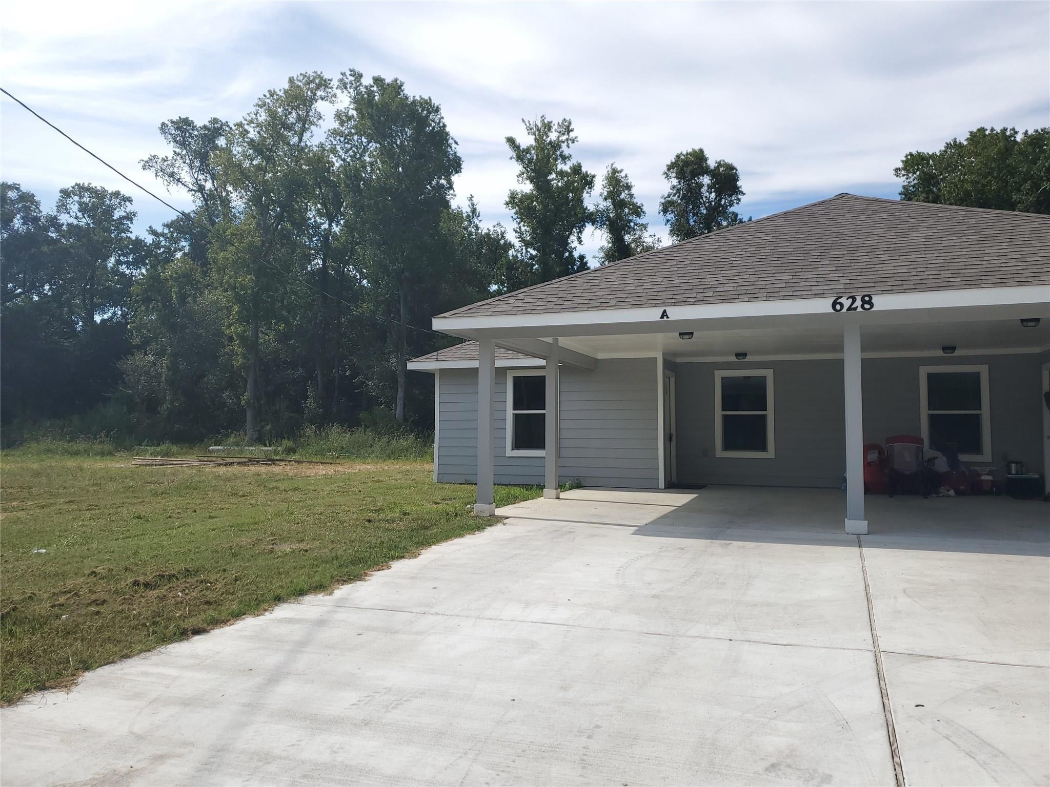 628 Luke Street A-B