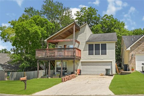 Homes For Sale - 107 Harbour Town Lane<br/> Conroe, TX 77356