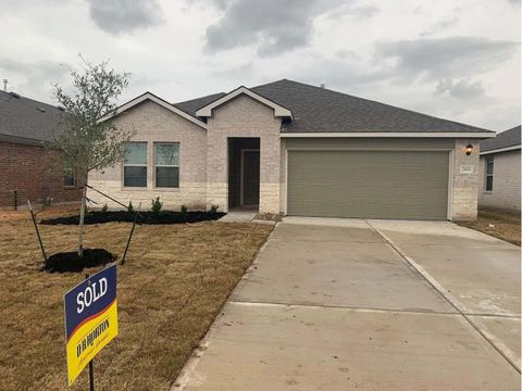 Photo of 2416 Three Wood Way, Navasota, TX 77868 (MLS # 31446836)