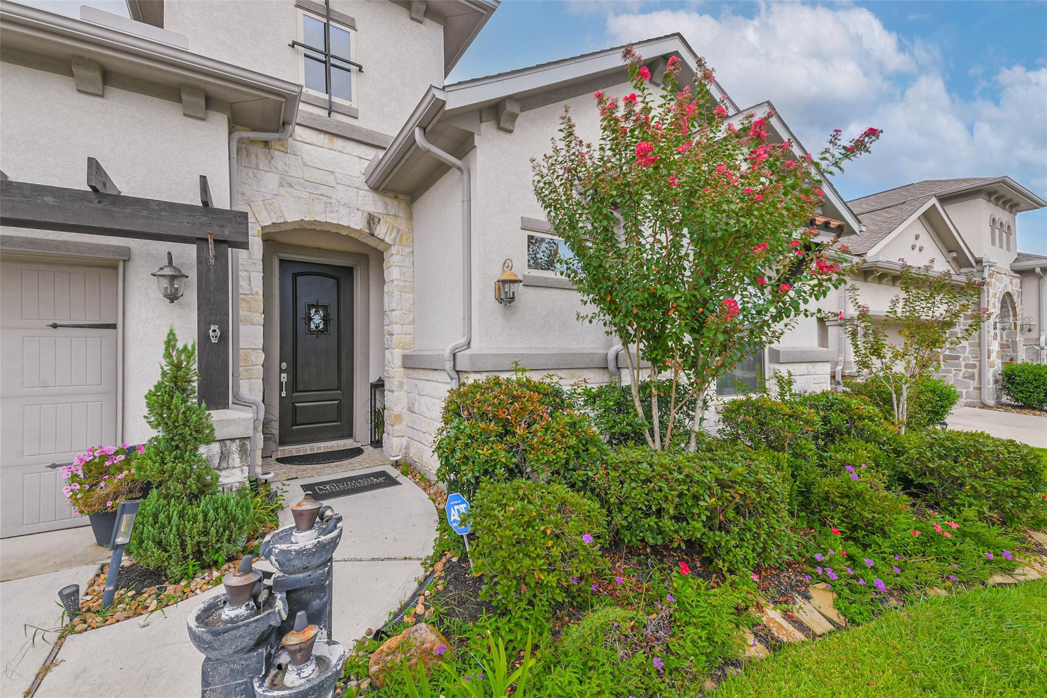 5030 Robin Park Court