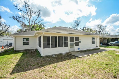 Photo of 4708 Los Angeles Street, Houston, TX 77026 (MLS # 41028742)