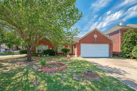 Photo of 8918 Rustling Leaves Road, Houston, TX 77083 (MLS # 47923062)