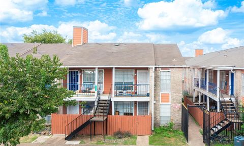 Photo of 6200 Ranchester Drive #150, Houston, TX 77036 (MLS # 89559626)