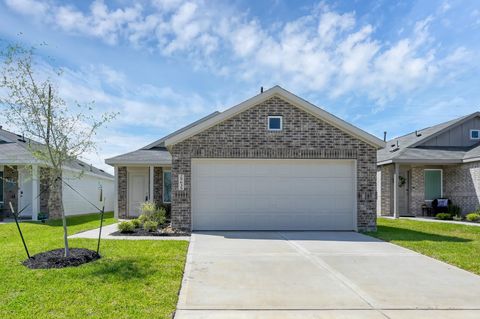 Photo of 29635 Knollwood Bay Road, Waller, TX 77484 (MLS # 33309489)