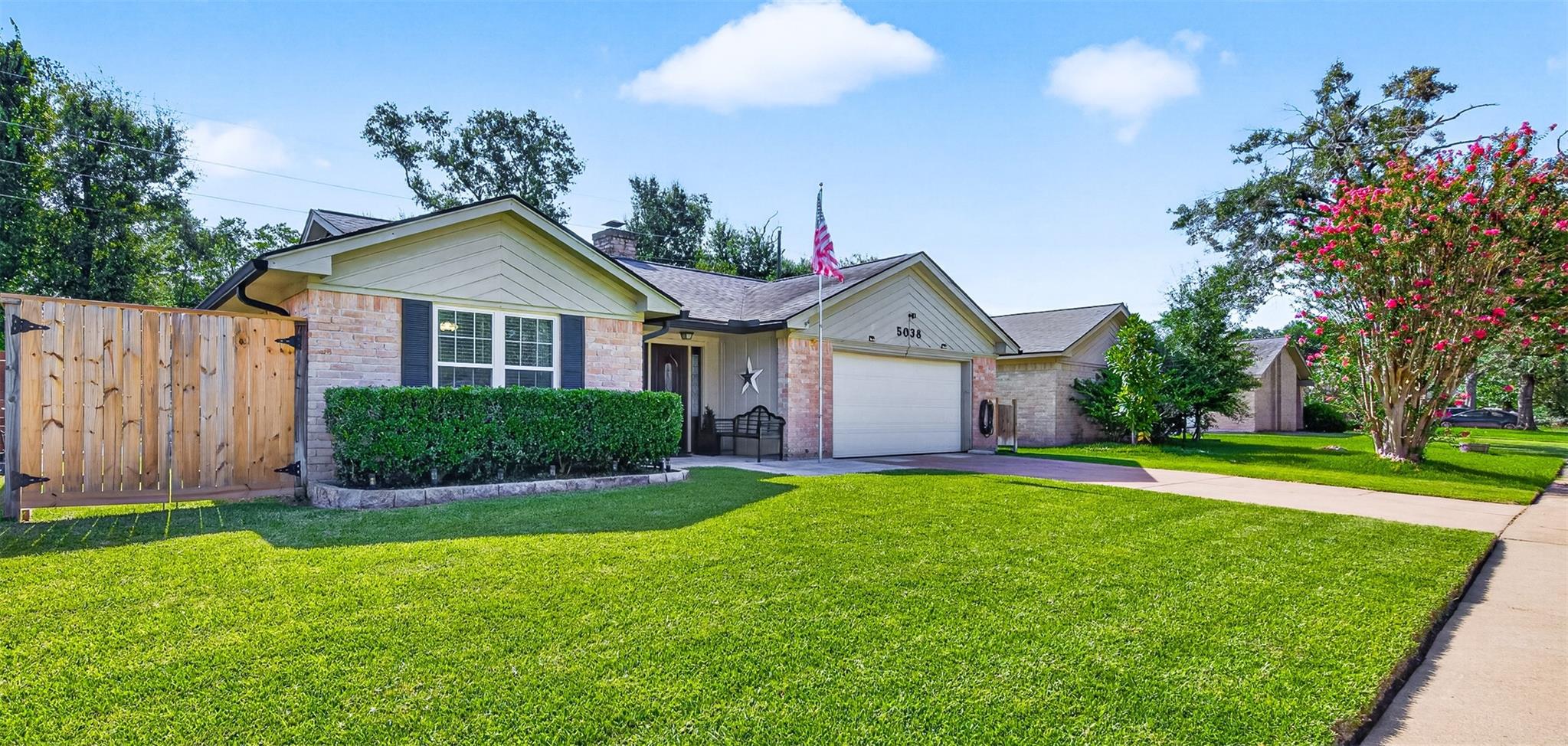 5038 Pine Cliff Drive