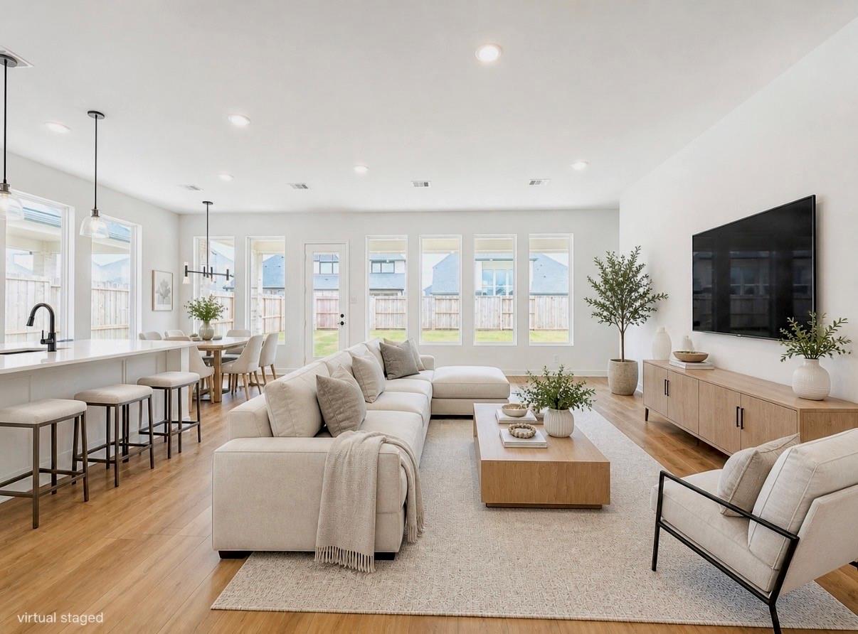 31026 Sun Valley Drive