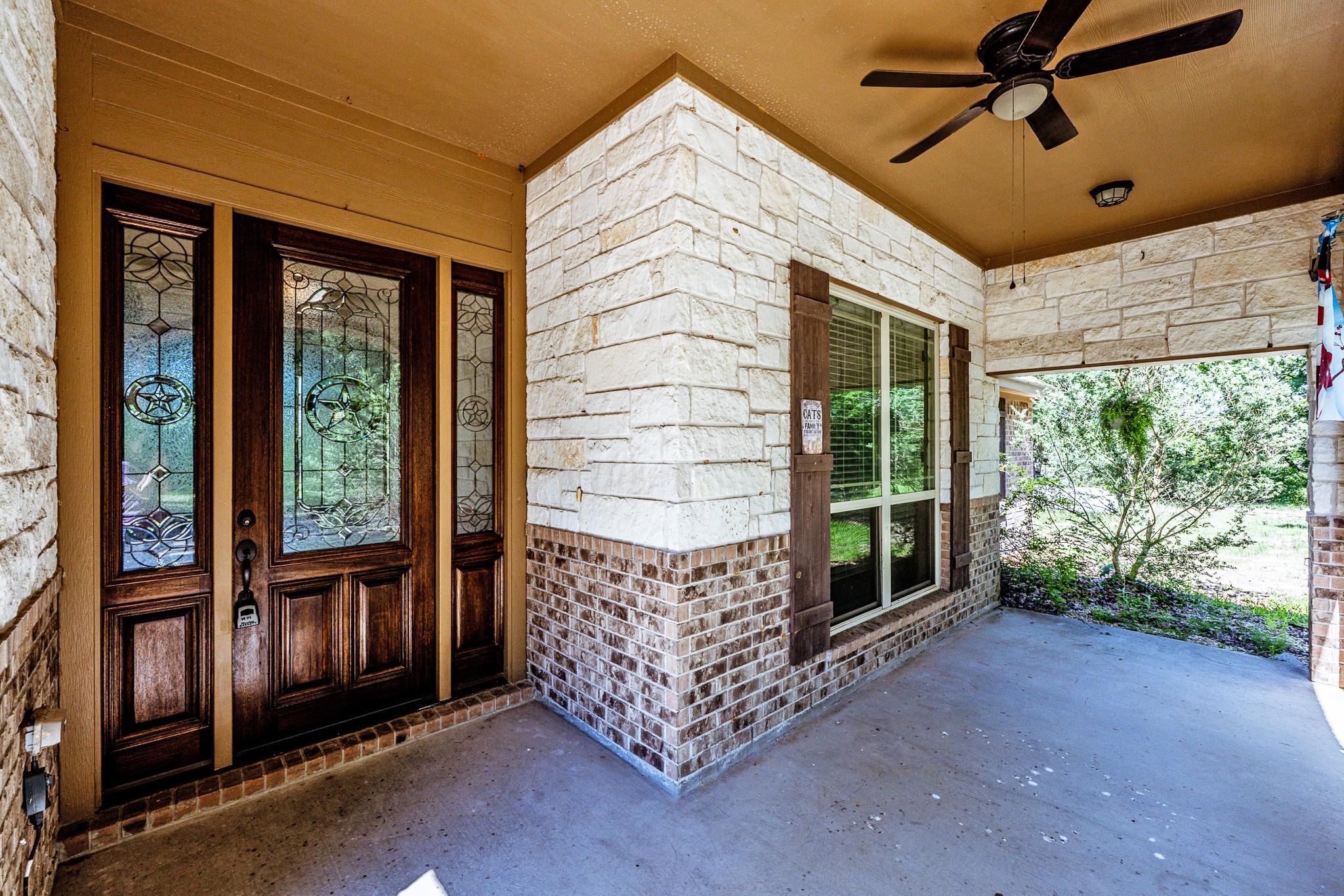 325 Planter Pointe Drive