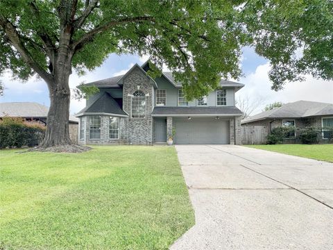 Photo of 7843 Yellow Pine Drive, Houston, TX 77040 (MLS # 80676682)