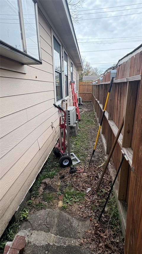 Tiny photo for 6305 Frisco Street, Houston, TX 77022 (MLS # 90171577)