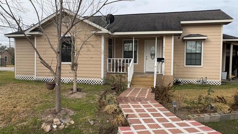 6305 Frisco Street Houston TX 77022