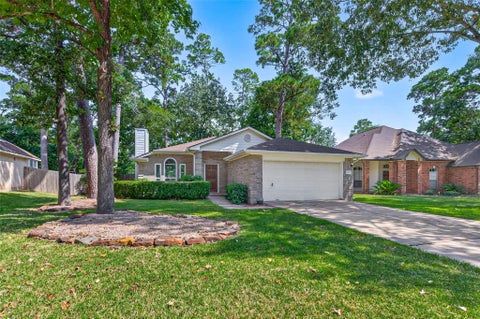 Photo of 12127 Browning Drive, Montgomery, TX 77356 (MLS # 10766513)