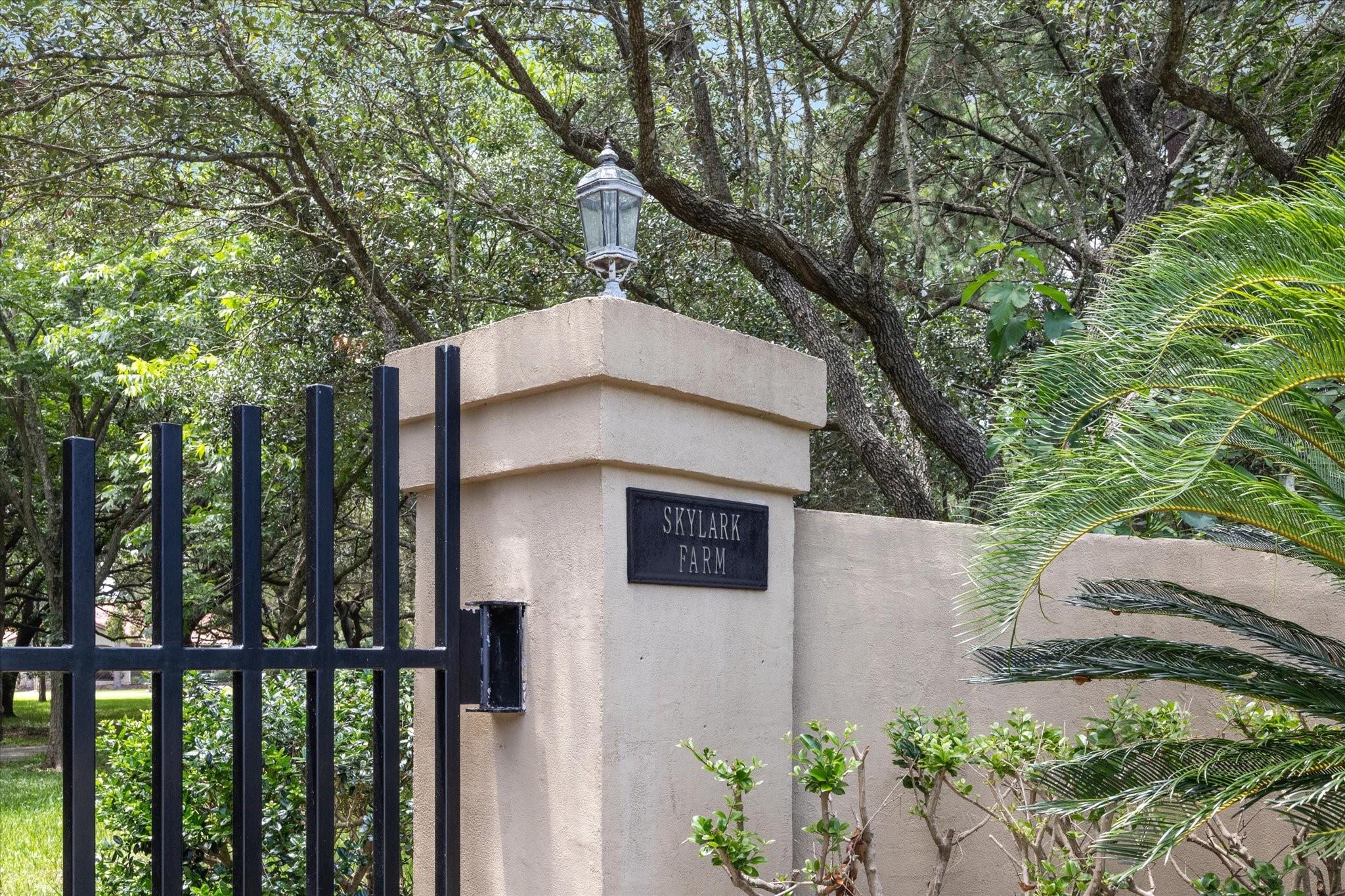 5400 W Bayshore Drive