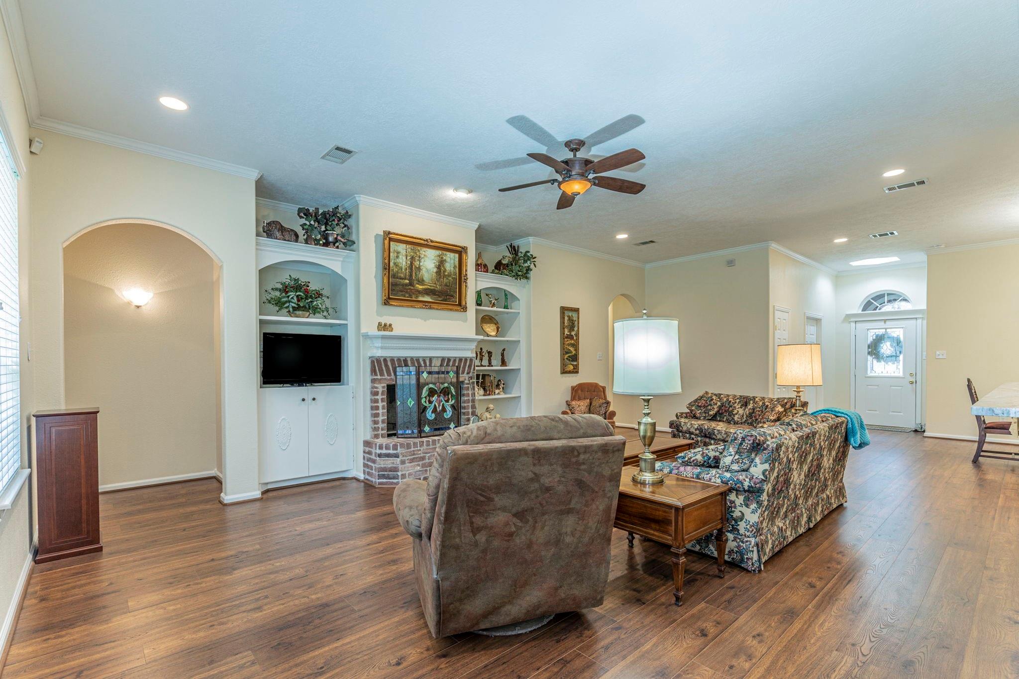 25403 Pipestem Drive