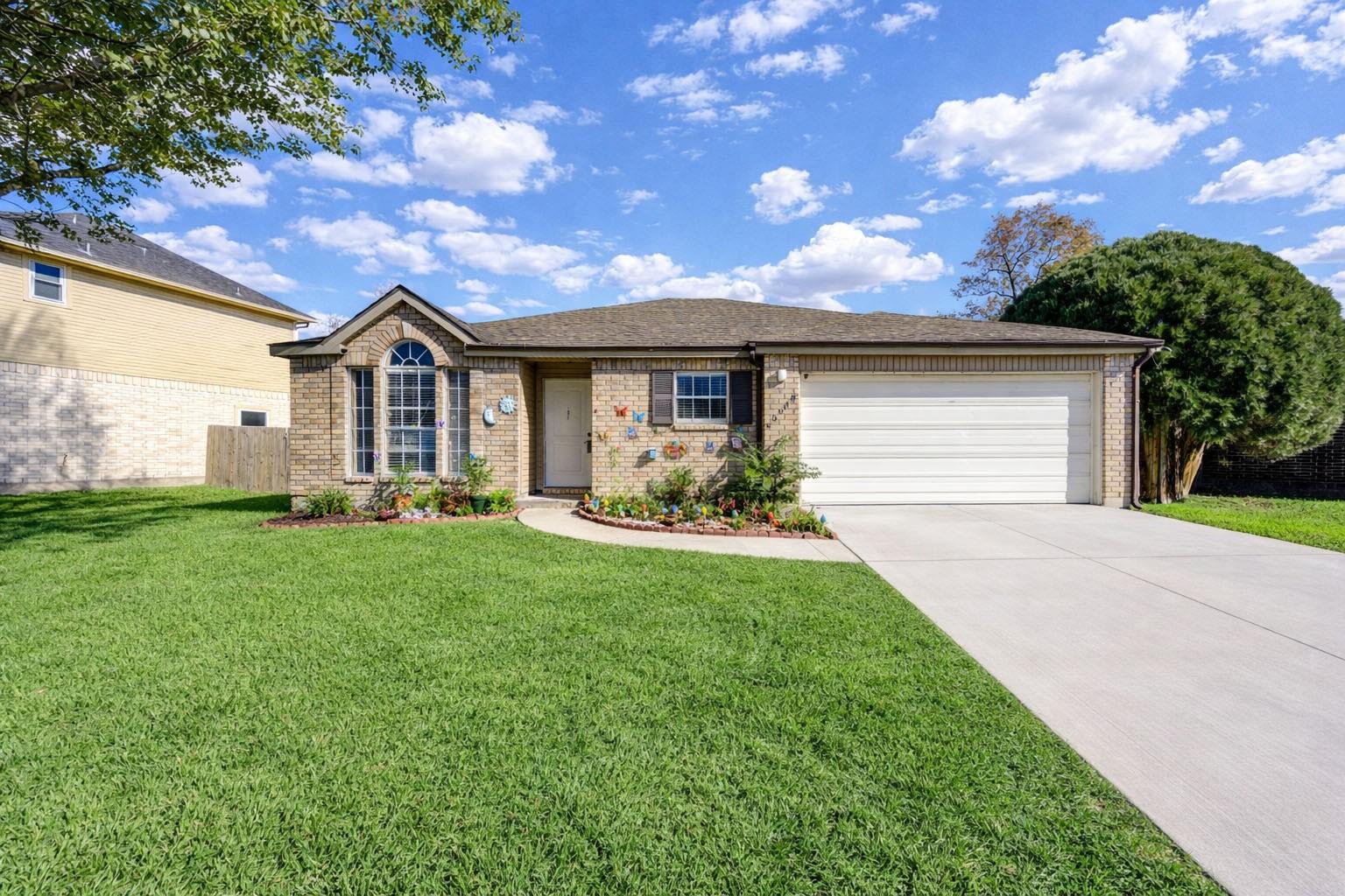 23618 Tree House Lane