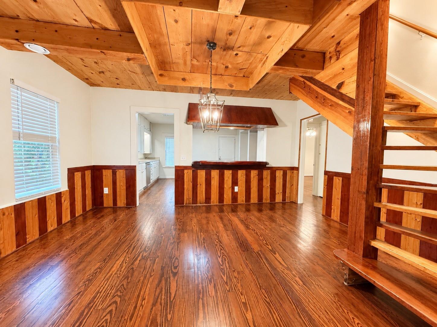 317 E Locust Street