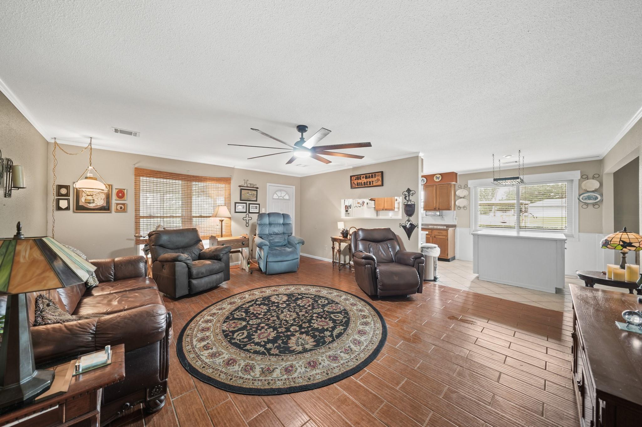 4911 Brister Parkway