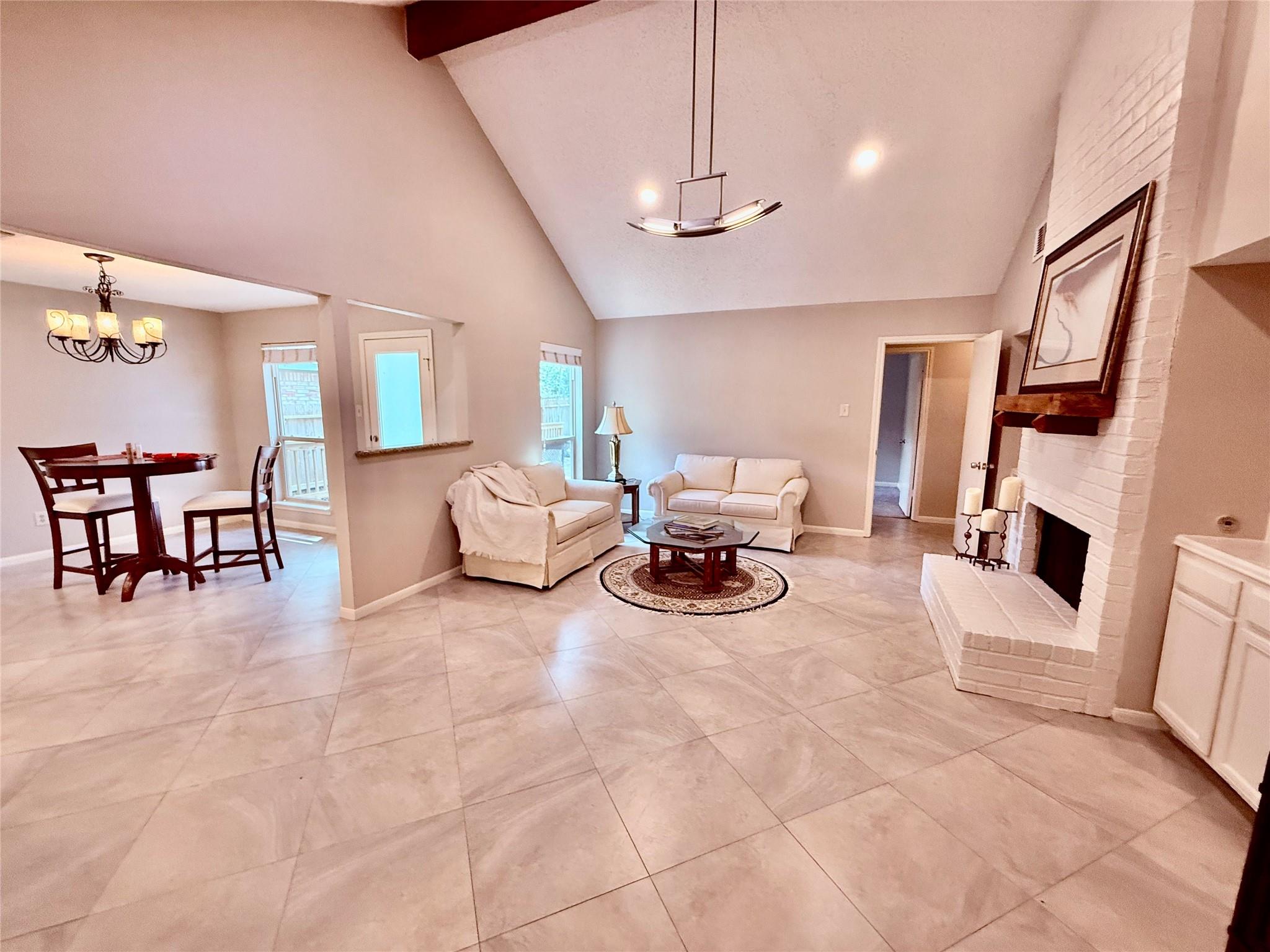 13 Maywind Court