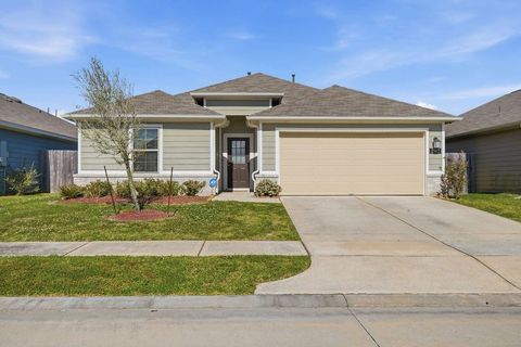 2502 Gelding Manor Drive Alvin TX 77511