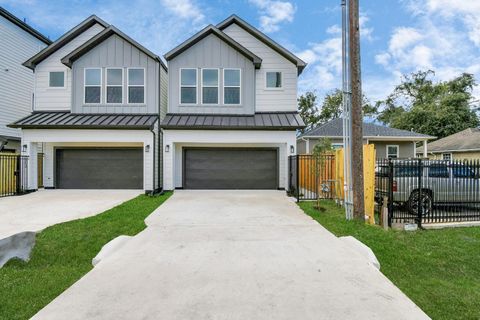 Photo of 2610 Vance Street, Houston, TX 77093 (MLS # 68371251)