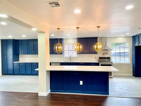 27213 Paula Lane Conroe TX 77385