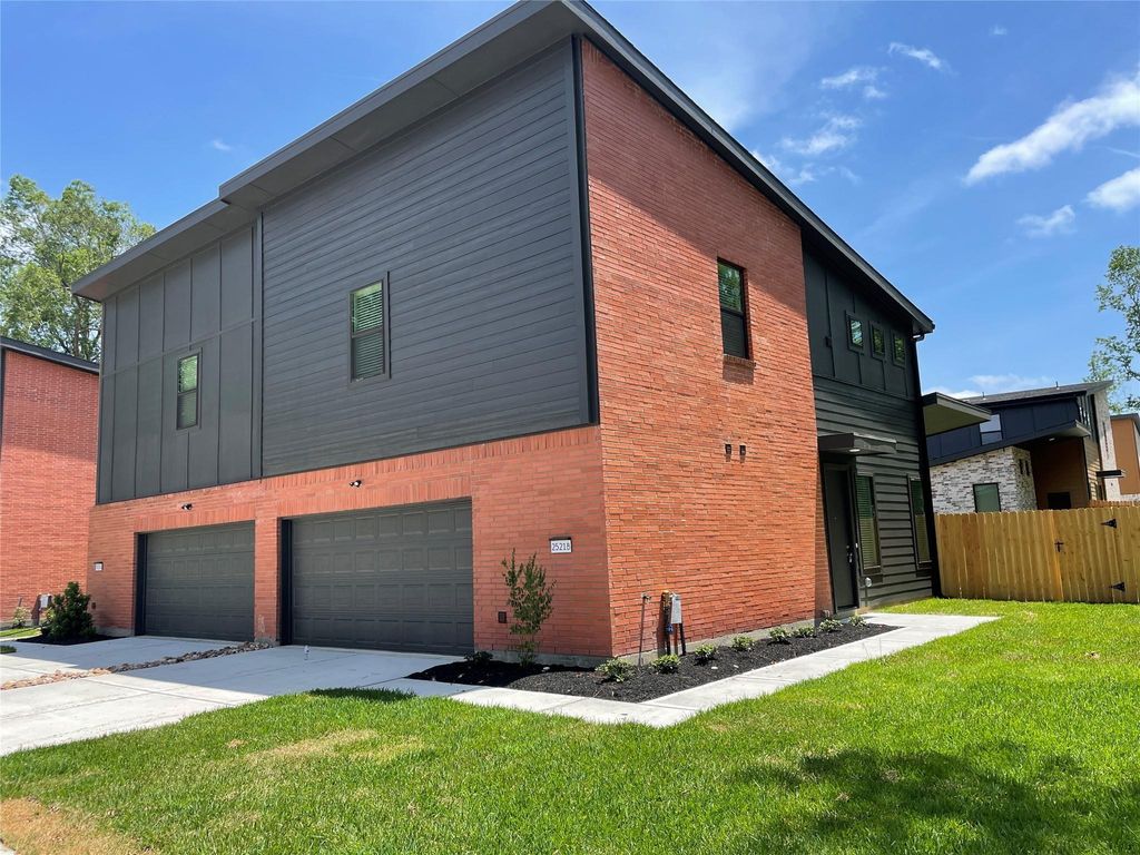 Photo of 2515 Appian Way Way #B, Roman Forest, TX 77357 (MLS # 91565851)