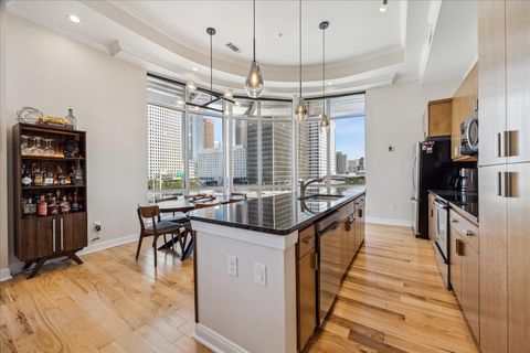 Photo of 300 St Joseph Parkway Pkwy #412, Houston, TX 77002 (MLS # 87351916)