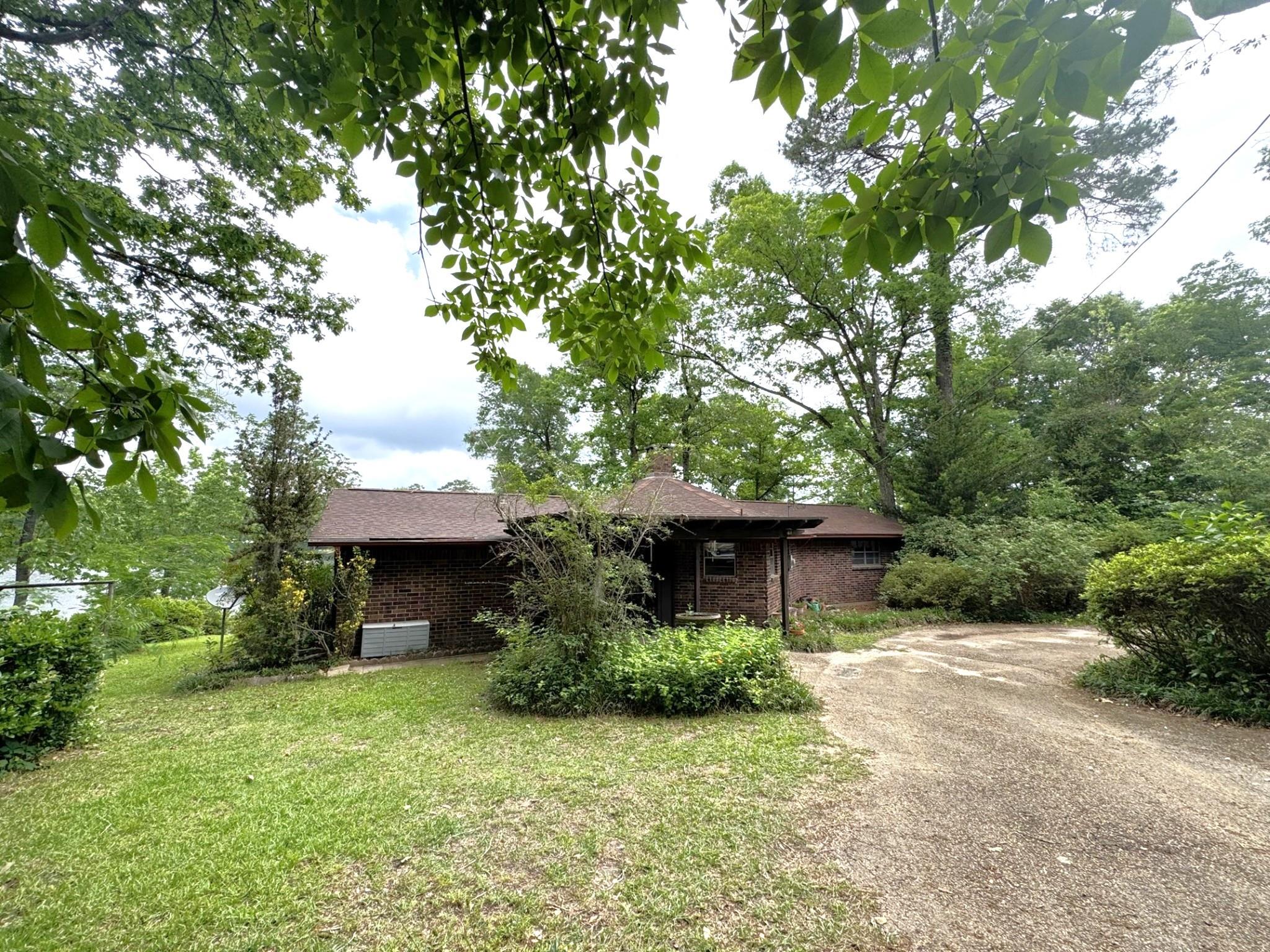 815 County Road 3170