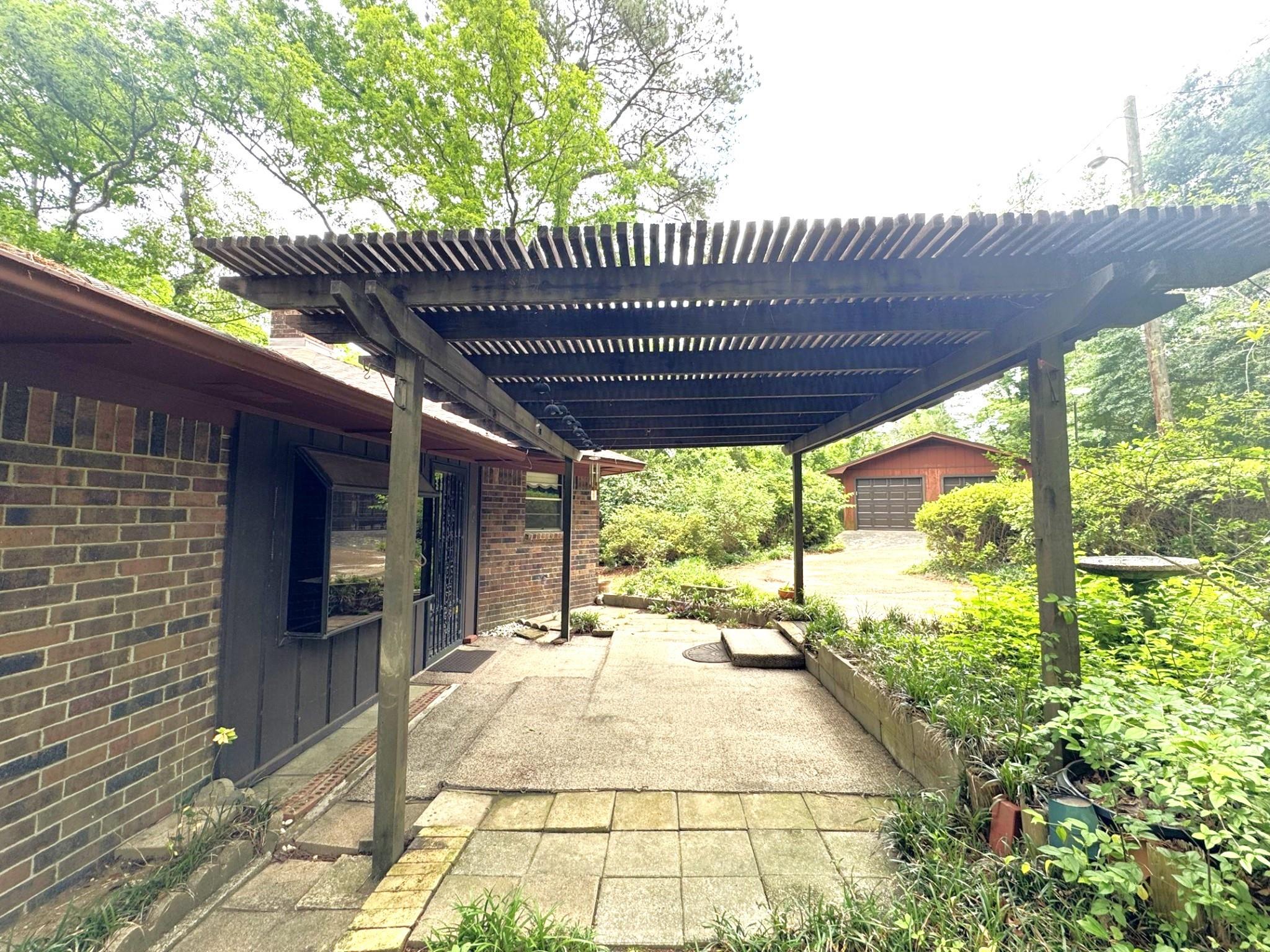 815 County Road 3170