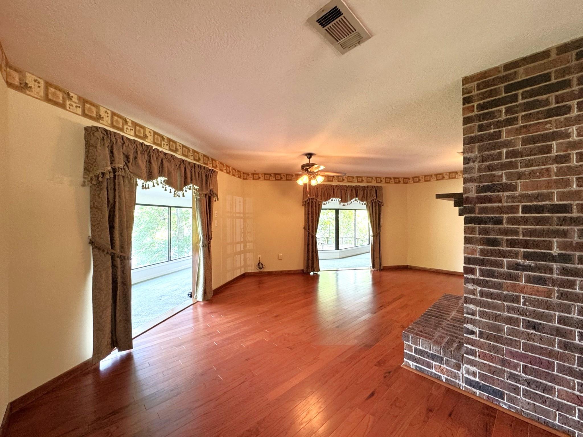 815 County Road 3170