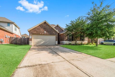 Photo of 1535 Heartwood Drive Drive, Conroe, TX 77384 (MLS # 13113495)