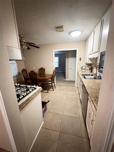 Tiny photo for 3012 Melbourne Street, Houston, TX 77026 (MLS # 67333716)