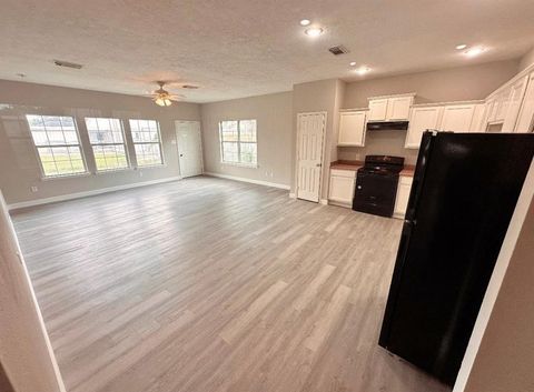 Tiny photo for 6406 Trebor Street, Pasadena, TX 77505 (MLS # 85634970)