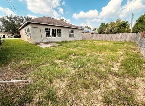 Tiny photo for 6406 Trebor Street, Pasadena, TX 77505 (MLS # 85634970)