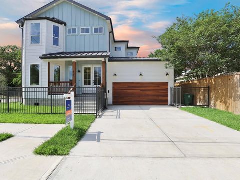 603 Neyland Street Houston TX 77022