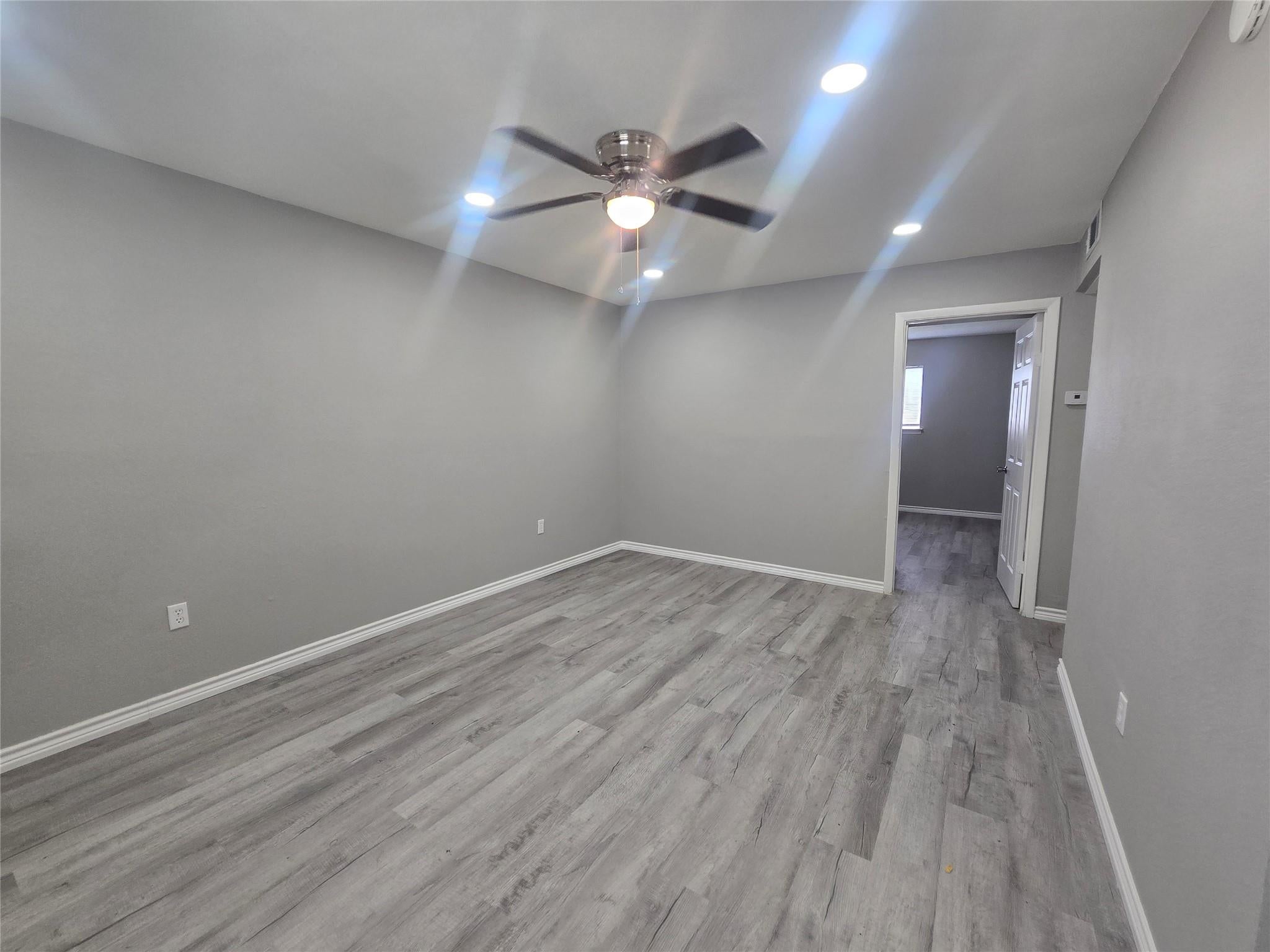 911 Avenue K 11