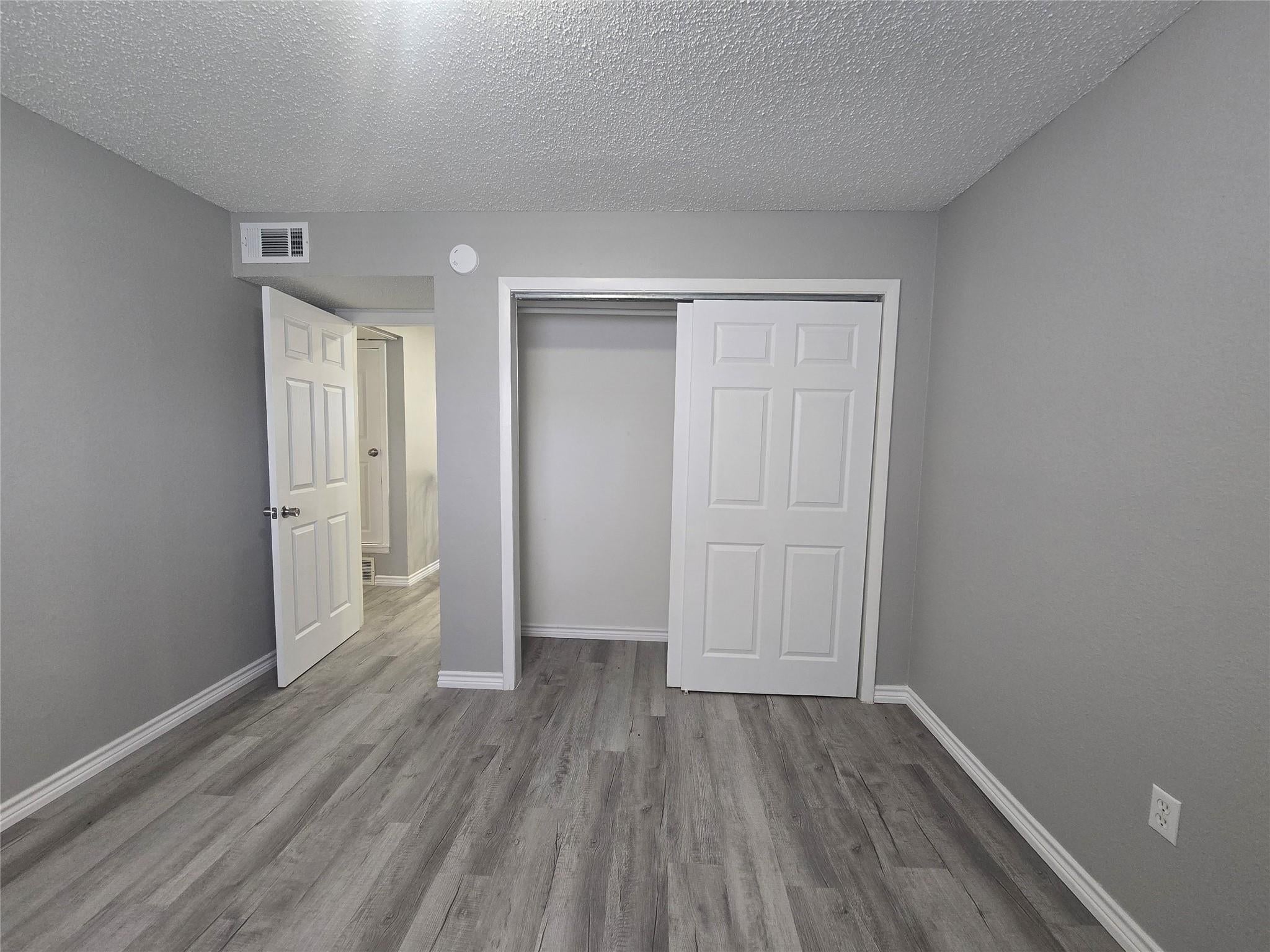 911 Avenue K 11